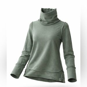 We The Free  Long Sleeve Turtleneck  Tee With External Seams S